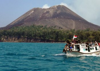 BROMO + MUSEUM ANGKUT 2 Hari 1 Malam Rp 775.000