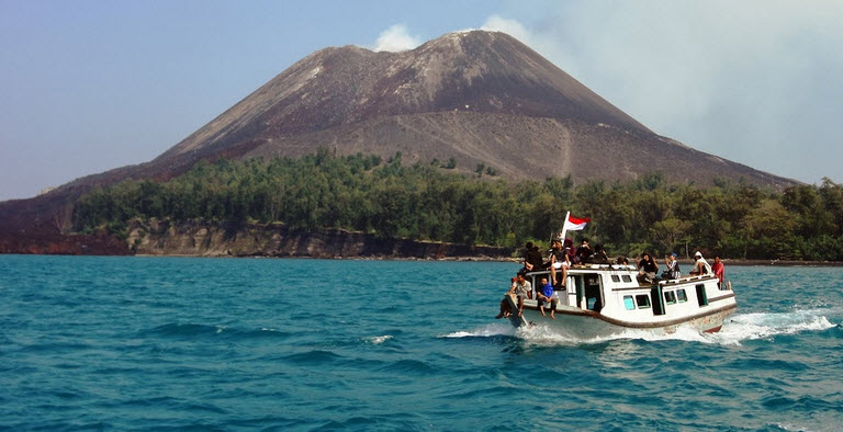 BROMO + MUSEUM ANGKUT 2 Hari 1 Malam Rp 775.000