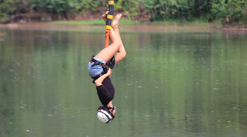 ROPEJUMP RAJAMANDALA One Day Trip Rp 550.000