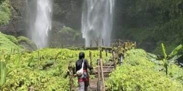 EKSPEDISI LEMBAH PURBA One Day Trip Rp 600.000