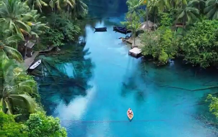 LUWUK BANGGAI 4 Hari 3 Malam Rp 2.850.000