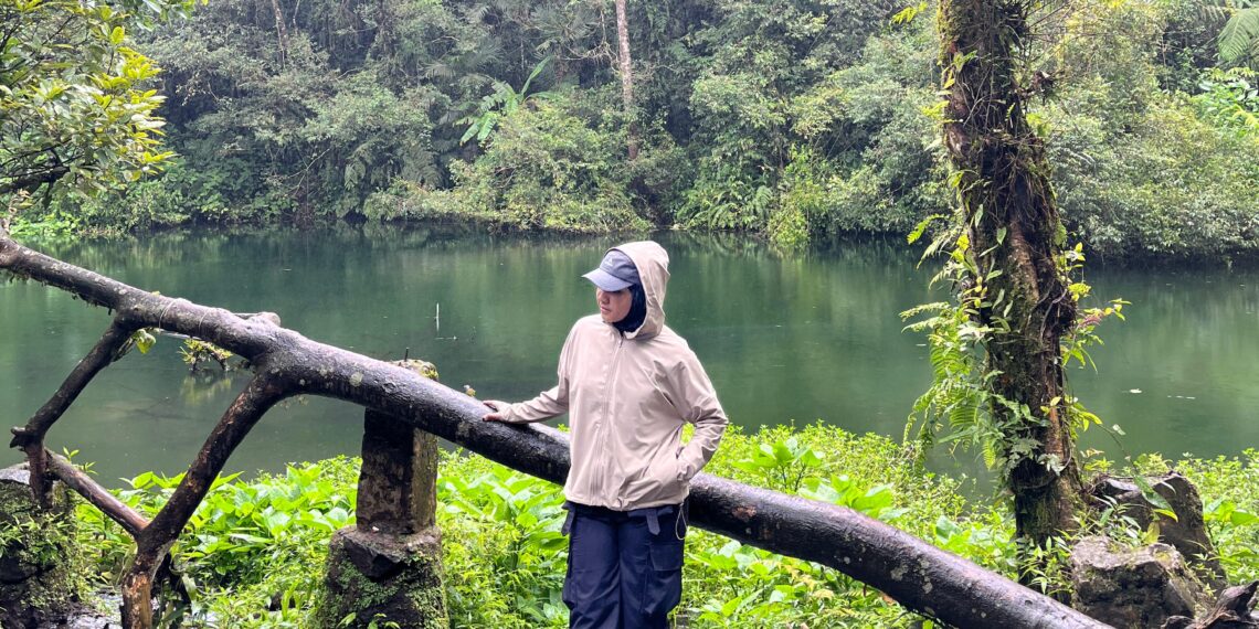 TREKKING CIBEREUM One Day Trip   Rp 425.000