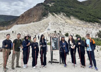 GUNUNG PAPANDAYAN CAMP 2 HARI 1 MALAM Mulai dari Rp 800.000